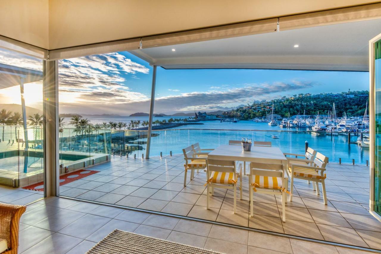 Pavillions Penthouse 25 - Luxury Waterfront Apartment With Private Roof Top Pool And Buggy Hamilton Island Exterior photo