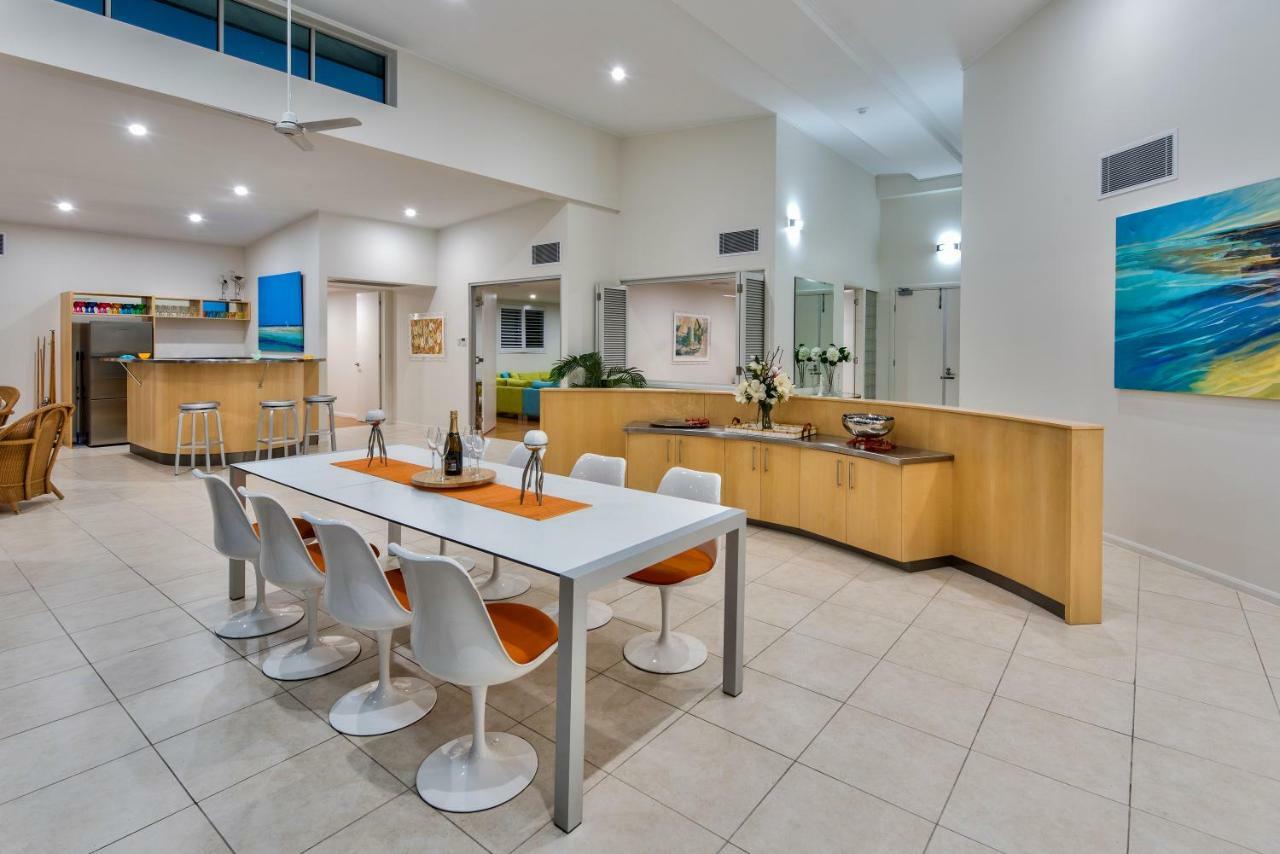 Pavillions Penthouse 25 - Luxury Waterfront Apartment With Private Roof Top Pool And Buggy Hamilton Island Exterior photo